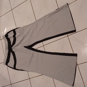 4/$80 New Black & Gray Wide Leg Athletic Pants - Size 2XL (US16)
